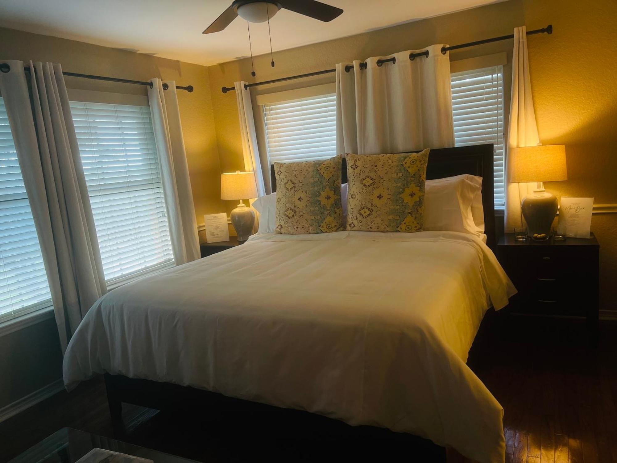 Blair House Inn And Spa Wimberley Rum bild